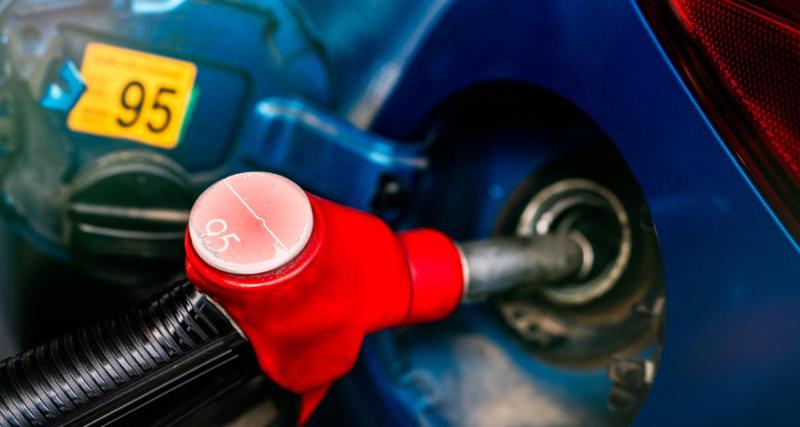  - La remise carburant bientôt à 30 centimes par litre, « ça ne résout pas le problème de fond » pour l’Automobile Club Association