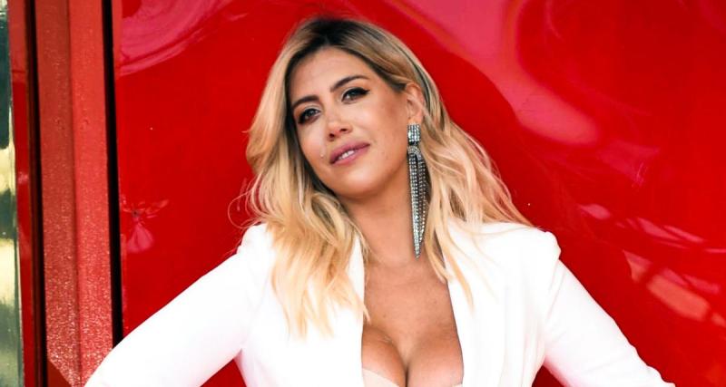  - PSG : Wanda Nara affiche son plus beau décolleté à Usuahia