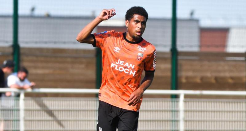  - Lorient : prolongation en vue pour un jeune Merlu