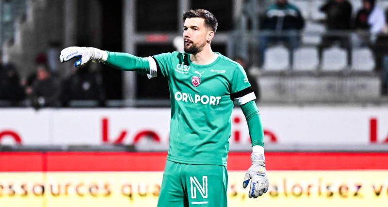  - Cholet : un gardien s’engage au SOC (off) 