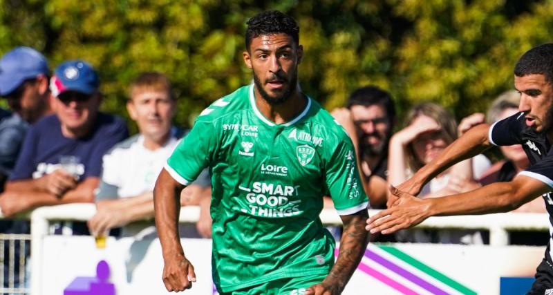  - ASSE : le très beau message d'adieu de Denis Bouanga au peuple vert