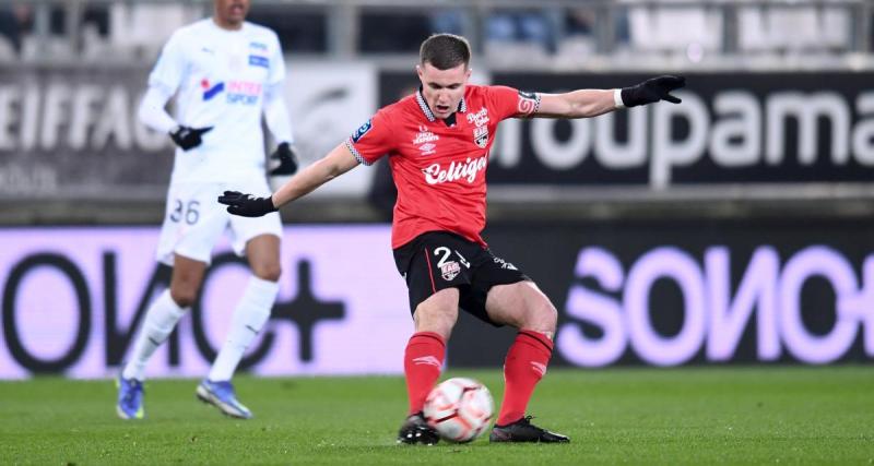  - Guingamp : le but sensationnel de Jérémy Livolant à Laval !