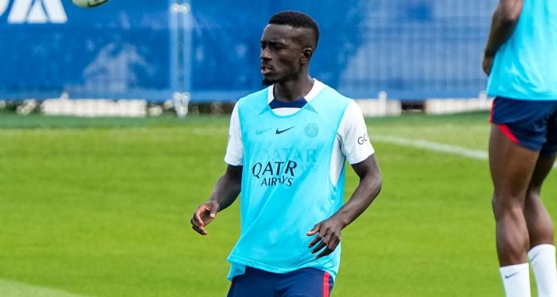  - PSG : Gueye ferme la porte à un club anglais 