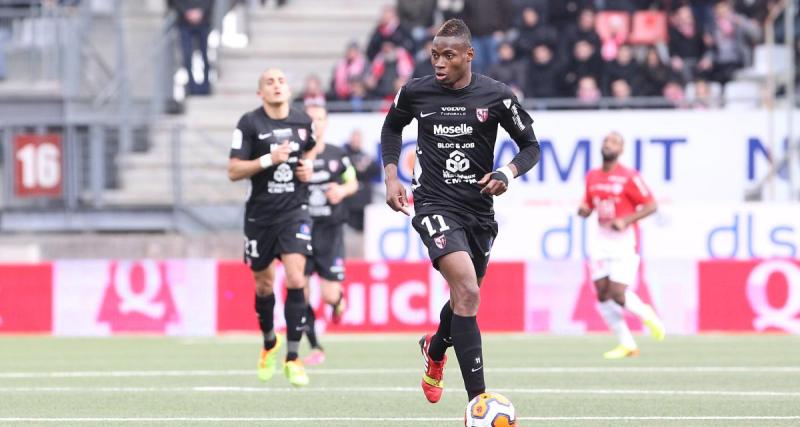  - Nancy : ancien attaquant du FC Metz, Diafra Sakho s'est engagé avec l'ASNL (off)