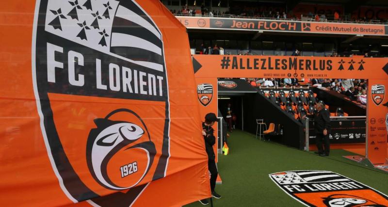  - Lorient : la pelouse dans un état catastrophique avant le match face à l'OL