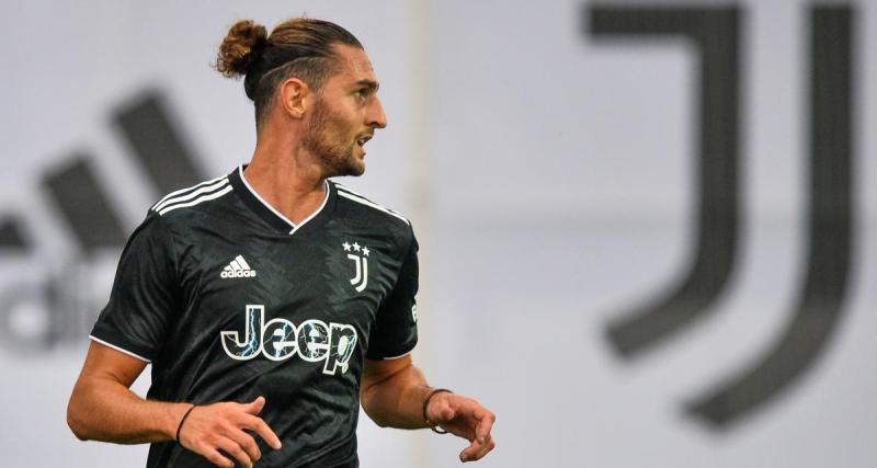 - Équipe de France : les exigences salariales de Rabiot auraient refroidi Manchester United ! 