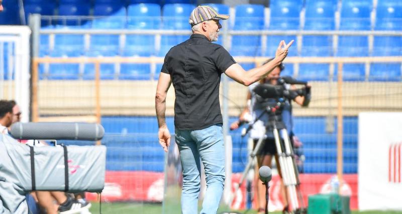  - Troyes : les supporters demandent le renvoi d'Irles, Magne appelle au calme