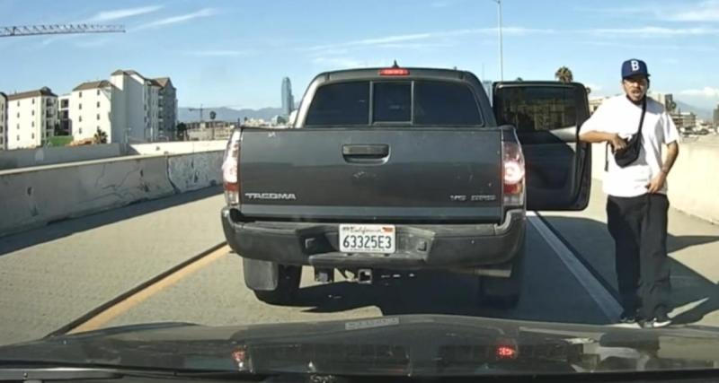  - Pneus crevés, spray au poivre... cette altercation entre deux automobilistes tourne au grand n'importe quoi