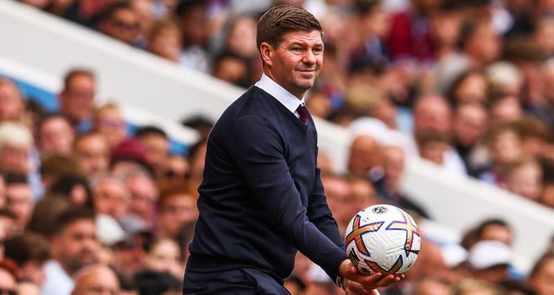  - Premier League : les supporters d'Aston Villa réclament le départ de Steven Gerrard