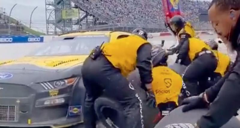  - Les arrêts aux stands en Nascar ne sont pas aussi disciplinés qu'en F1, pourtant ça fonctionne