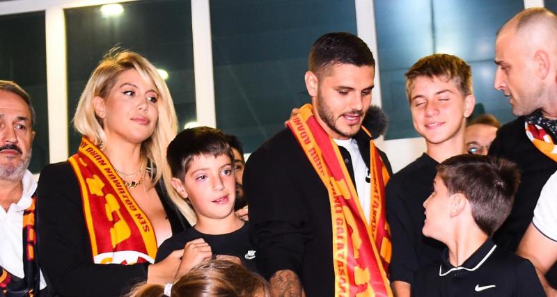  - PSG : les clichés de l'arrivée très chaude de Wanda Nara et Mauro Icardi à Galatasaray