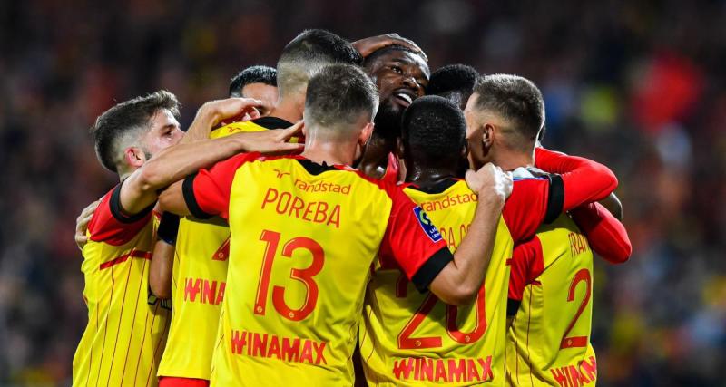  - Lens s'impose contre Troyes et prend provisoirement en tête du championnat 