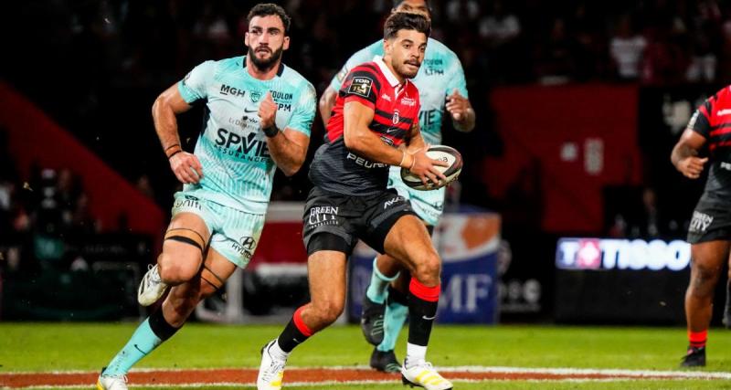  - Romain Ntamack sorti prématurément face au Rugby Club Toulonnais