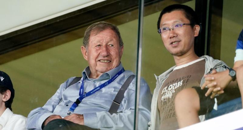  - EXCLU – Guy Roux : « À Auxerre, s’il y avait eu un entraîneur pour les touches, il aurait aussi lavé les maillots »