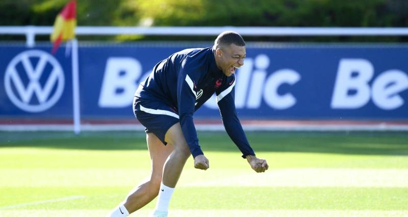  - 🚨 Equipe de France : les nouveaux maillots des Bleus dévoilés ! (officiel)