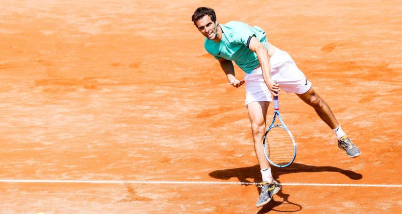  - Tennis : Carlos Alcaraz au repos lors de la victoire de l’Espagne contre la Serbie