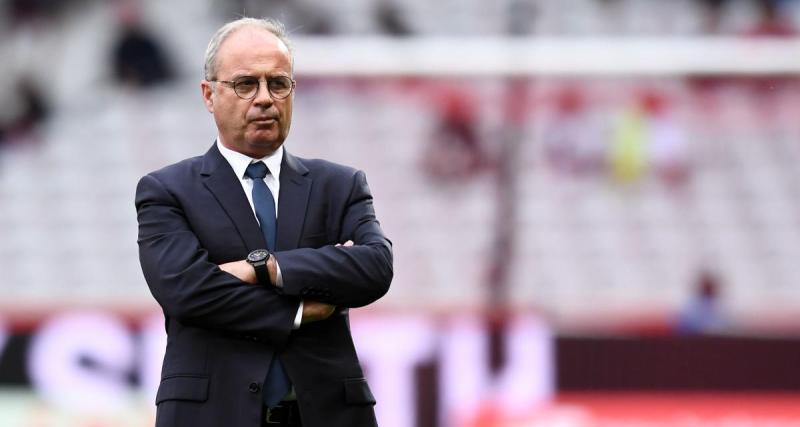  - PSG : Luis Campos avoue ne pas être satisfait du mercato parisien ! 