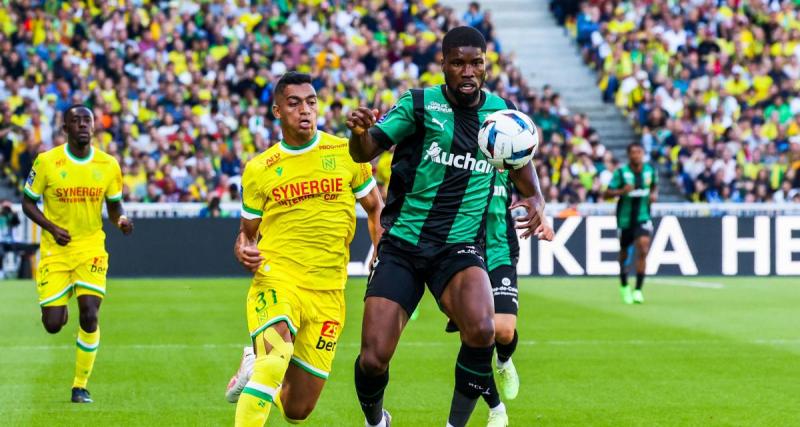  - Nantes et Lens dos-à-dos à la pause