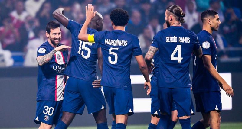  - Le PSG devant Lyon à la pause