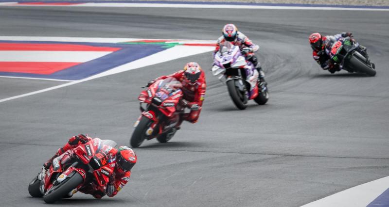  - GP du Japon de MotoGP : une moto en feu pendant la course