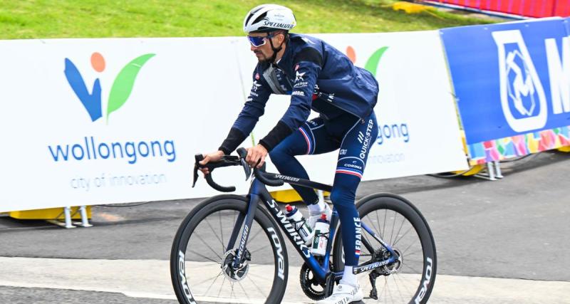  - Cyclisme : Alaphilippe rend son maillot arc-en-ciel mais relativise : "On ne peut pas avoir de regrets"