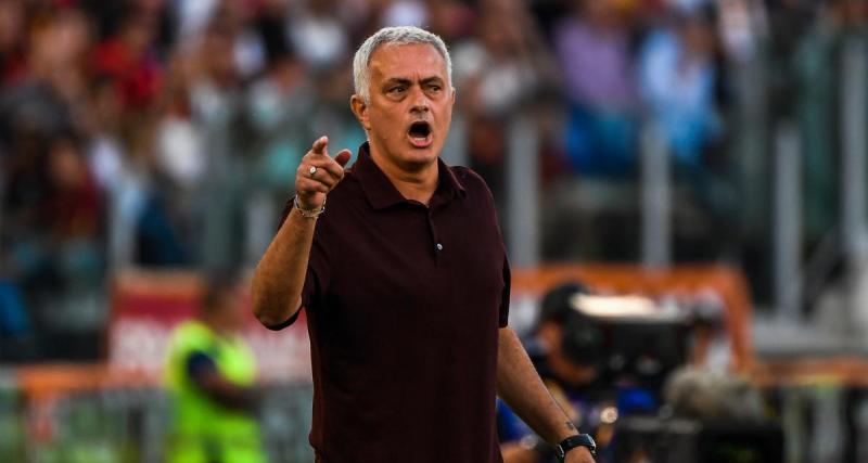  - AS Roma : suspendu, Mourinho a suivi le match contre l’Inter…dans le bus des Giallorossi ! 