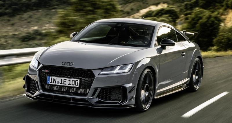  - Audi TT RS Coupé Iconic Edition (2022) : un futur collector qui reçoit un kit carrosserie aérodynamique