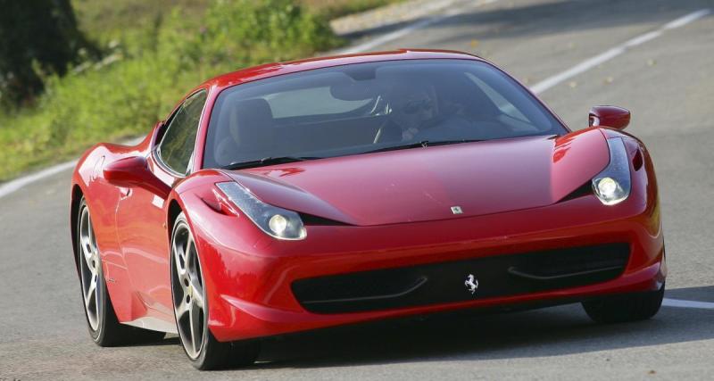  - Elle envoie sa Ferrari dans le mur, cette perte de contrôle reste une énigme