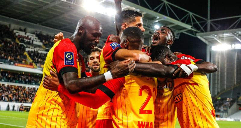  - RC Lens : les Sang et Or font tomber un vieux record, Bollaert en terre imprenable