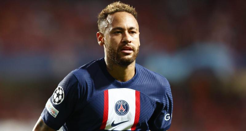  - PSG, Real Madrid : Neymar félicite Benzema mais critique le classement du Ballon d'Or