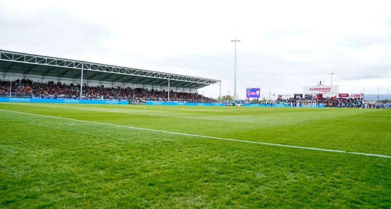  - Clermont – Brest : les Auvergnats obligés de fermer une tribune en raison des orages !