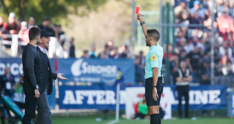  - Auxerre : Jean-Marc Furlan sort enfin du silence après son doigt d'honneur ! 