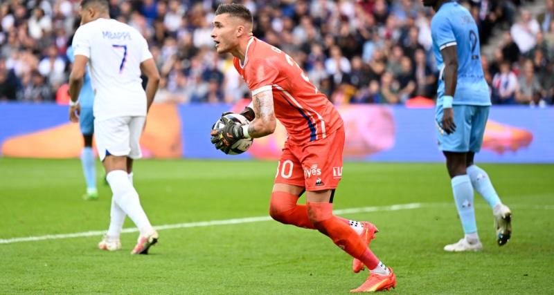  - PSG - Troyes : Messi a fait un cadeau à un Troyen après le match