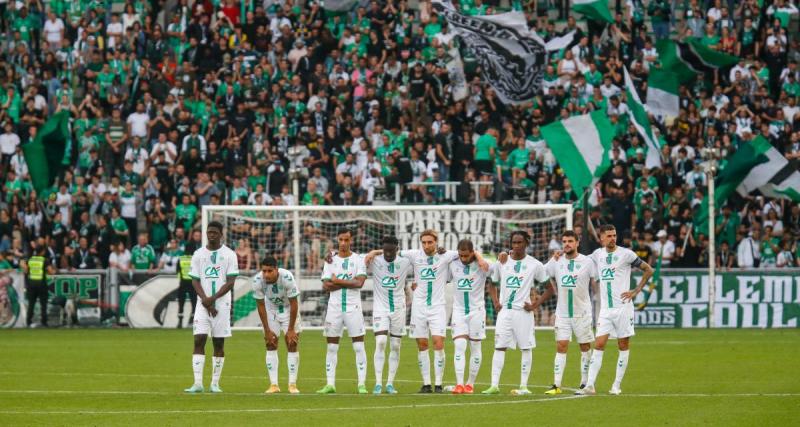  - ASSE - Rodez : une deuxième banderole contre la direction a fleuri avant le match