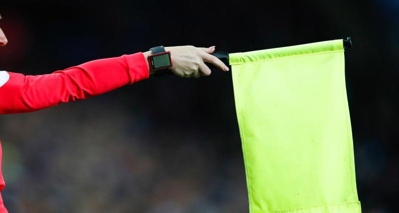  - National 3 : un arbitre assistant vole au secours d'un joueur blessé