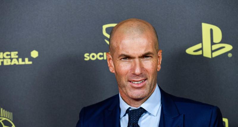  - Équipe de France : Zinédine Zidane aurait déjà signé son contrat 