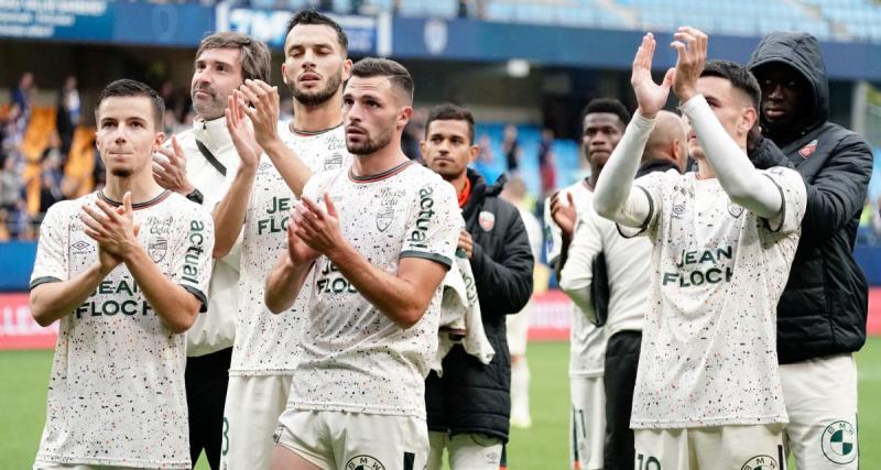  - Lorient : le groupe des Merlus pour la réception de Paris