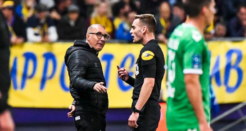  - ASSE : Laurent Batlles confirme avoir eu une discussion avec les arbitres
