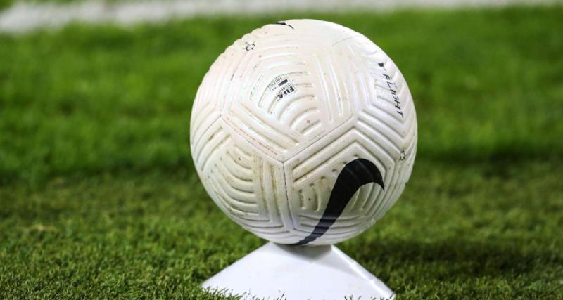  - Un arbitre frappé, des joueurs insultés... un match de district vire au cauchemar 