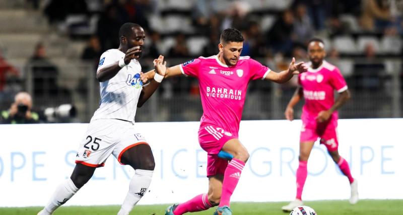  - Lens : le club en passe de s'offrir Julien Le Cardinal ? 
