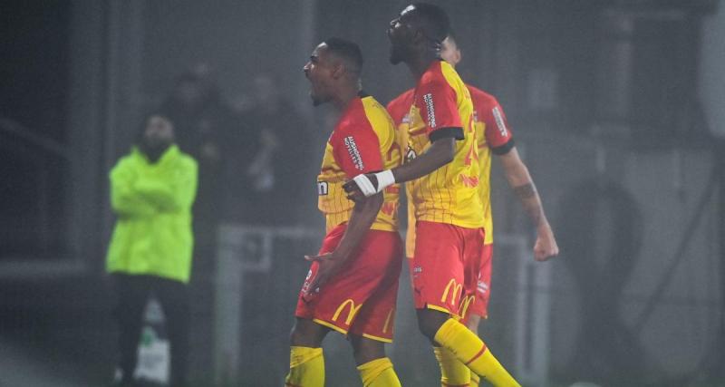  - Lens renverse Clermont et poursuit sa série 