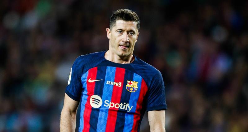  - FC Barcelone, PSG - Mercato : Lewandowski fait un appel du pied à Messi