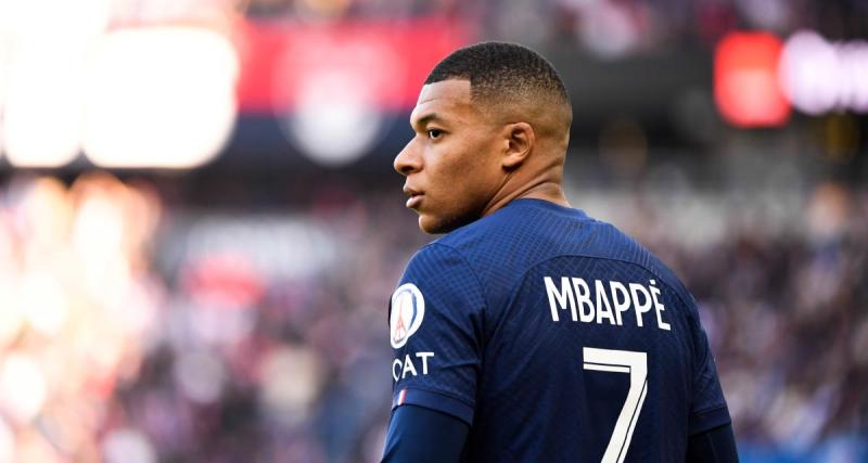  - PSG : Mbappé auteur d’un geste obscène après le succès contre l’AJA ! 