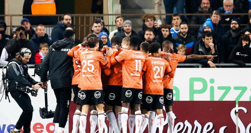  -  Lorient mène logiquement à Strasbourg