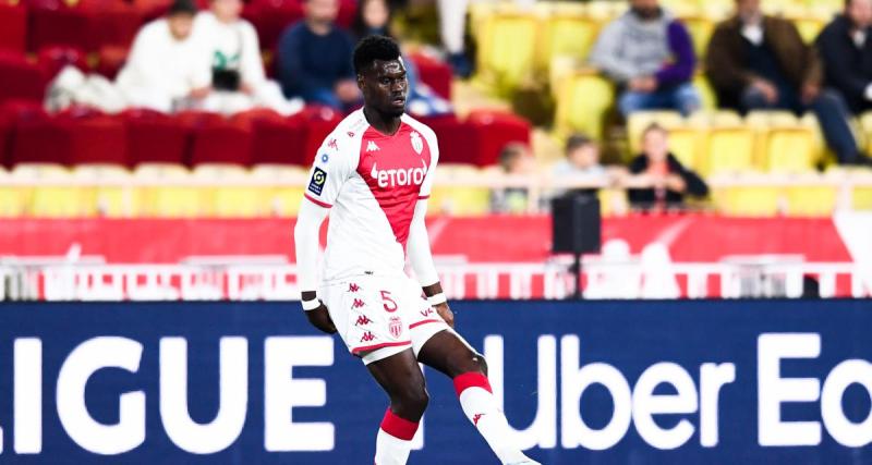  - Monaco – OM : Badiashile reprend Disasi de volée après son craquage sur l'arbitre