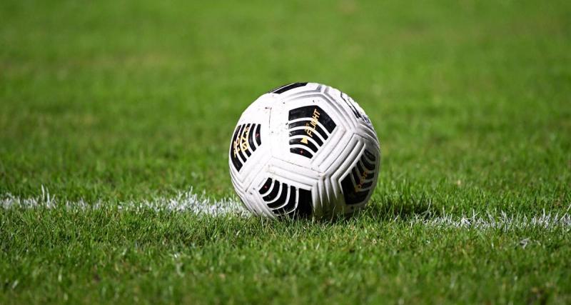  - Coupe de France (8e tour) : Deux joueurs d'Aubervilliers manquent à l'appel après l'arrivée du groupe à la Réunion