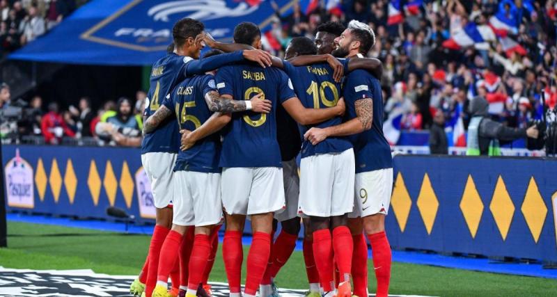  - Equipe de France : la photo officielle a été prise pour les 26 Bleus et le staff