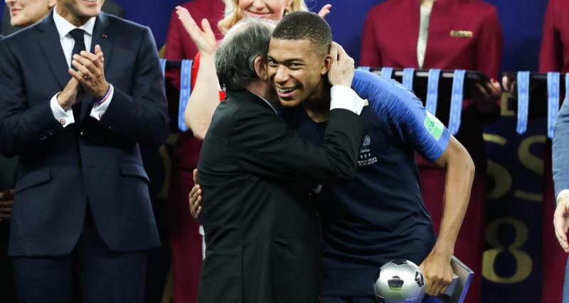  - Equipe de France : Le Graët revient sur sa relation avec Mbappé, « le premier à me sauter au cou »