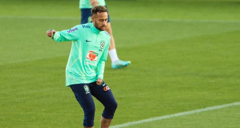  - PSG, Brésil : Neymar dévoile des crampons spéciaux pour la Coupe du monde !