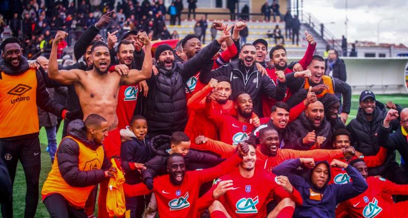  - Linas-Montlhéry : l'éclatement de joie des joueurs au moment du tirage au sort contre Lens